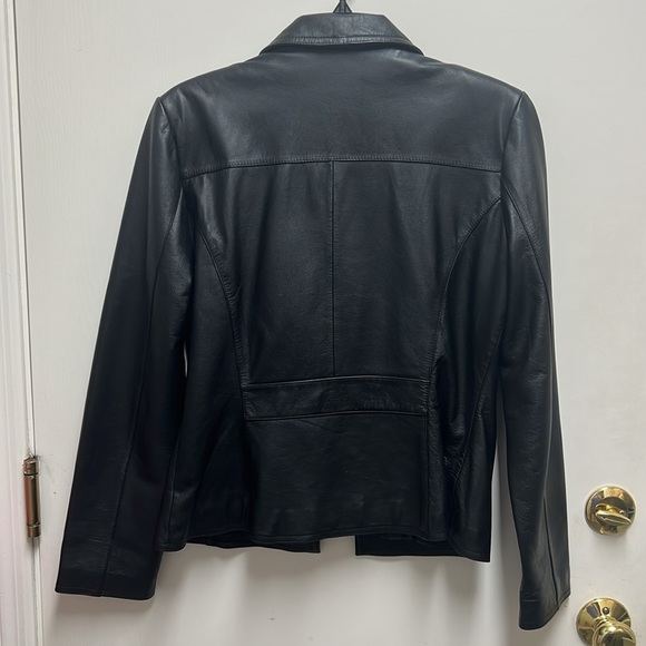 Wilsons Leather Classic Black Women's Jacket - Picture 7 of 13
